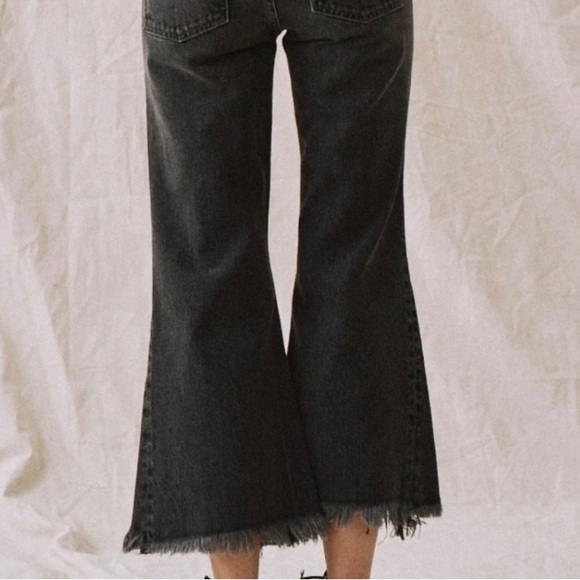 THE GREAT. Washed black Kick Bell Jeans - Picture 4 of 7